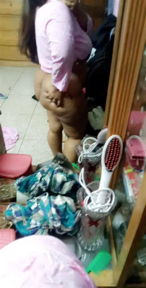 Horny Desi Indian Milf Showing Her Massive Boobs