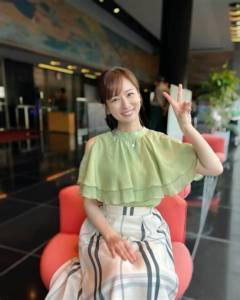 皆藤愛子さんのインスタグラム写真 皆藤愛子instagram「 ︎ おはようございます💚」6月7日 10時25分 Aiko