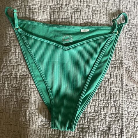 FREE SHIPPING Hollister Swim Bikini Bottom Size Depop