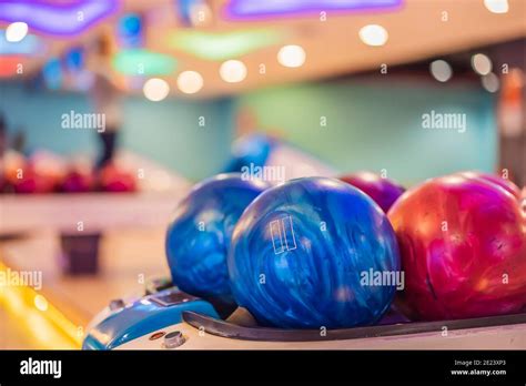 Bawling Hi Res Stock Photography And Images Alamy