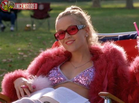Naked Reese Witherspoon In Legally Blonde