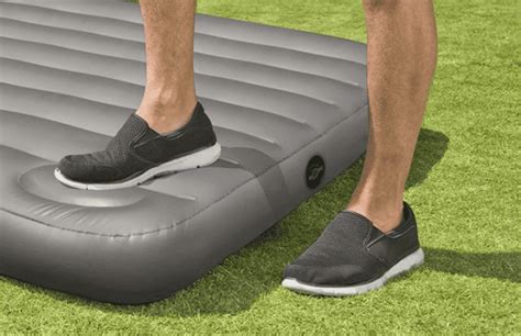 Купить надувной матрас для сна Intex с доставкой по низким ценам