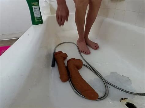 Lizzy Yum VR March Big Orgasm Fantasy Masturbation Bath Pussy Solo Orgasm Shemale Porn