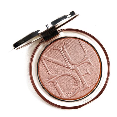Dior Rose Glow Diorskin Nude Luminizer Review Swatches Fre Mantle Beautican Your