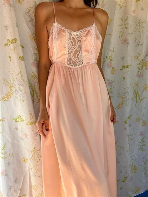 S Vintage Baby Pink Lace Slip Dress Lingerie Women S Medium Nightwear Long Comfortable Sexy