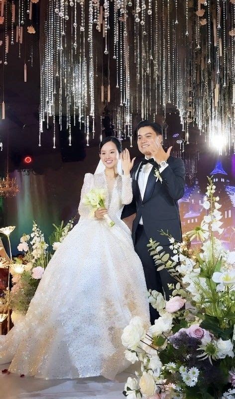 Hot girl Ly Kute lần đầu khoe cận diện mạo chồng điển trai sau đám cưới nhắc chuyện làm mẹ đơn thân