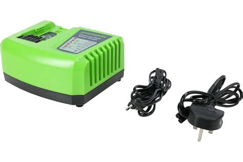 Устройство зарядное быстрое G40UC5 40 В, 5 А GreenWorks 2945107 ...