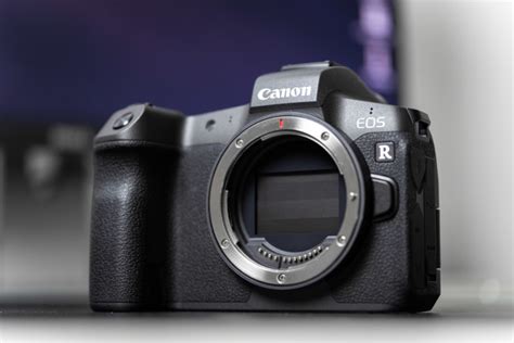 Canon Eos R Mark Ii Na Horyzoncie Mo E Otrzyma Wyj Tkowy System Dual Is