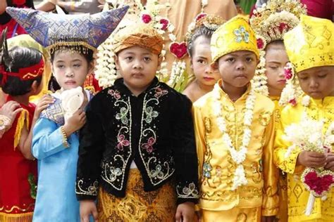 7 Tempat Sewa Baju Adat Di Semarang Terlengkap Dan Harga Murah Banyak
