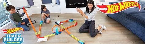 Hot Wheels Track Builder Tasarla Ve Yeniden Olu Tur Serisi Katlan R Pist Paketi Glc Amazon