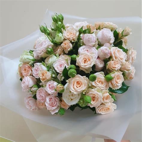 Букет «Поэма» из роз - заказать и купить за 10 350 ₽ с доставкой в Сочи ...