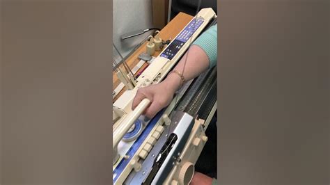 Полный ластик на вязальной машине. - YouTube