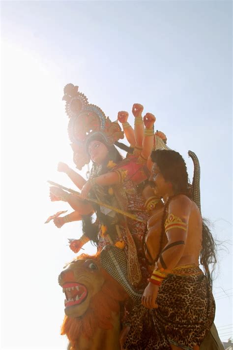 hopevenessa: Durga Puja in Bangladesh