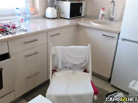 Cute Big Tit MILF Masturbates On Webcam