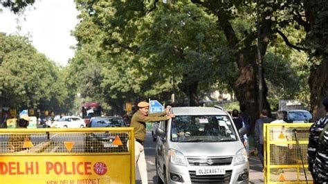 Delhi Public School In Rk Puram Vacated After Bomb Threat Police