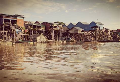 le village flottant de kampong khleang destination cambodge