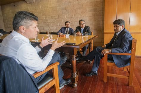 Gobernador Regional Ratifica Descentralizaci N De Inversi N P Blica En