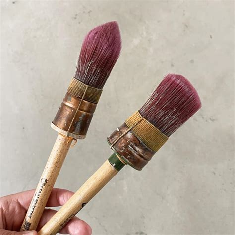 The Best Paint Brushes For Painting Furniture