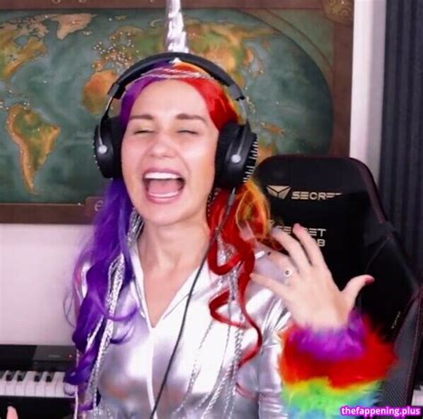 Elizabeth Zharoff Thecharismaticvoice Nude OnlyFans Photo 43 The Fappening Plus