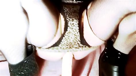 Huge Dildo In The Big Ass Of The Transvestite XNXX