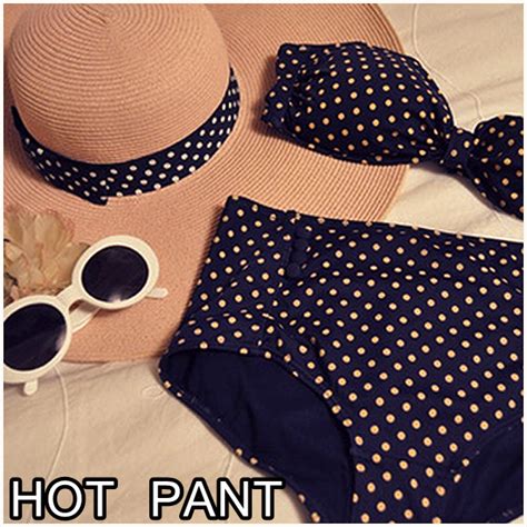 TENDÊNCIA BIQUINIS HOT PANTS