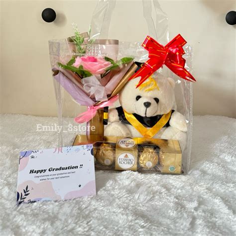 jual dikirim hari  ready kado wisuda buket bunga wisuda hamper