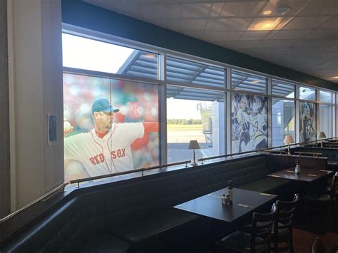 Seen at an airport bar in Gothenburg, Sweden : r/redsox