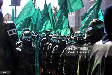 19,719 Hamas Movement Flag Stock Photos, High-Res Pictures, and Images ...