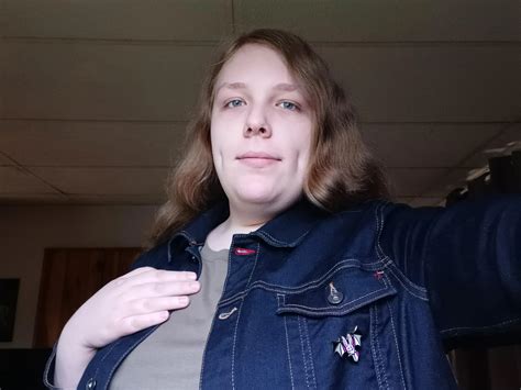 What's the vibe with this one? Gender/Age | Scrolller