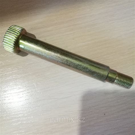 MB109661, Болт крепления перед нижнего рычага MITSUBISHI L200 K74T ...