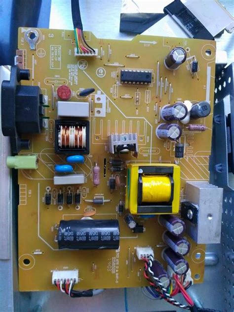 VG2439m-LED - ViewSonic monitor bekapcsolás után villog | Elektrotanya