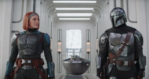 New The Mandalorian Rumor Claims Pedro Pascal Had Falling Out With