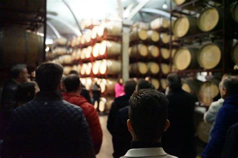 Fotogalería La Visita Del Club Empresa Del Real Murcia A Bodegas Juan