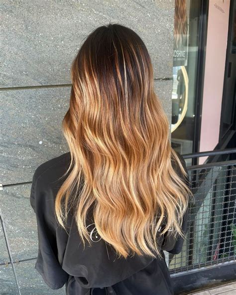 Honey Blonde Hair Ideas Trending In