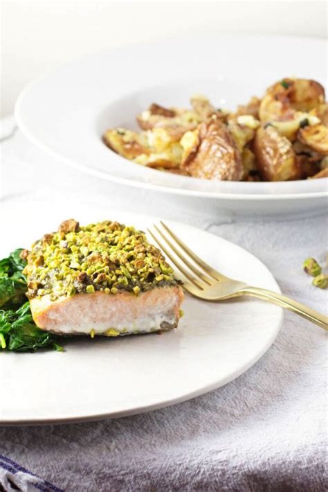 11 Healthy Dinner Recipes for Two That Make Weeknights a Breeze