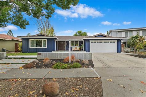 3505 pleasanton road 1