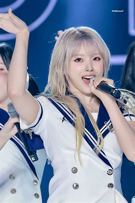 B-52's tour dates will change your summer music festival plans 23