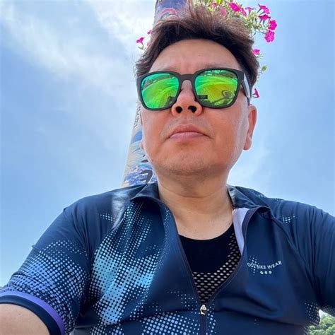 녹곰민석 Greenbearchoi • Threads Say More