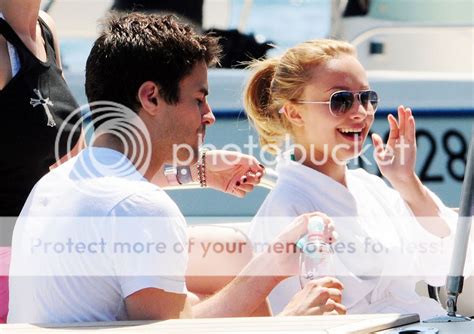 Celebrity Paparazzi Bikini Hayden Panettiere