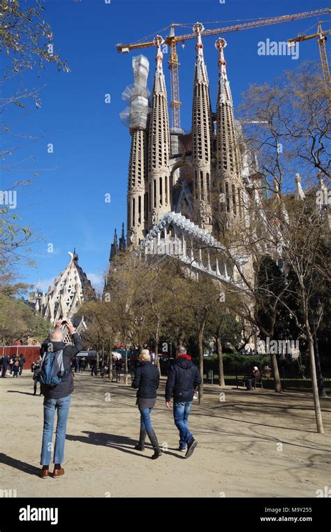 Basilique Temple Expiatori De La Sagrada Familia Banque De