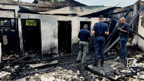 Colegiala Provoc Incendio Que Mat A J Venes En Guyana Tras