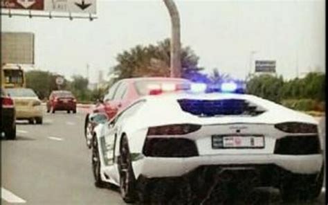 Dubai patrol police get a Lamborghini Aventador - News - Emirates ...