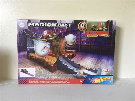 Hot Wheels Mariokart Track Set Boo S Spooky Sprint Set Upc Hobby House Toys