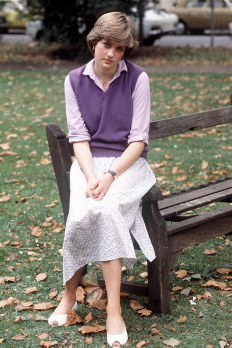 Princess Diana Childhood and Teenage Photos - Princess Diana Before She Became A Royal