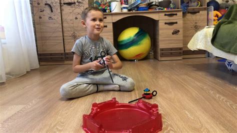 Супер бейблейд - YouTube