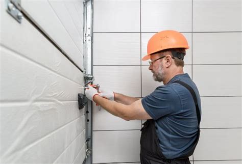 The Benefits of Installing an Insulated Garage Door - giel-garage-doors
