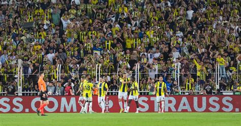 How To Watch Fenerbahce Vs Manchester United Tv Channel Kick Off