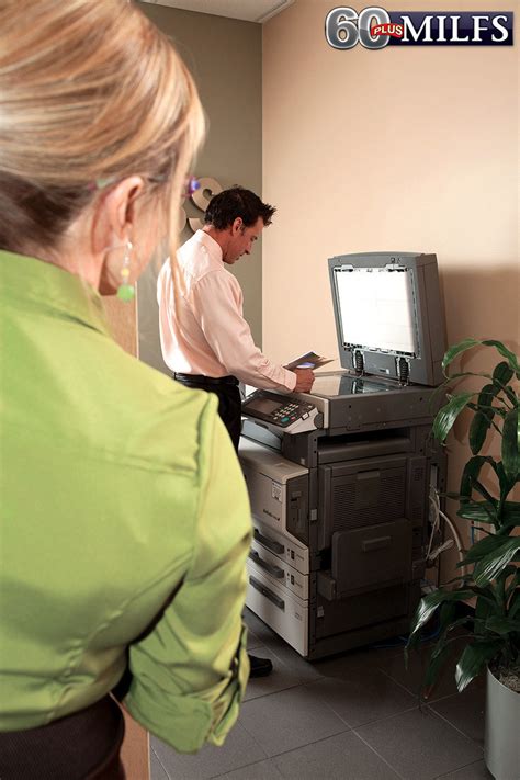 Experience Mature Secretary Comes With Cumming Porn Pictures XXX Photos Sex Images 3161364