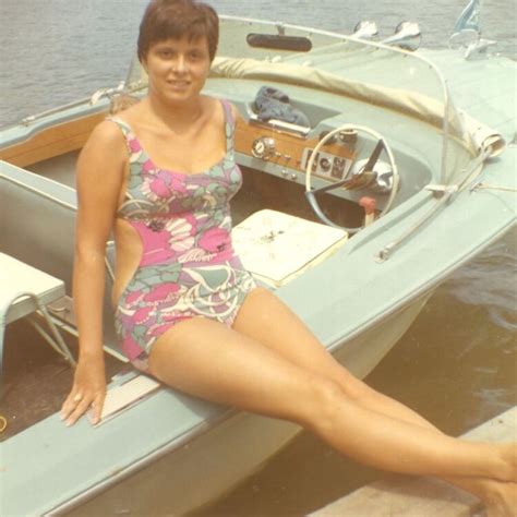 Hot Sexy Marilyn Cooper Bikini Pics