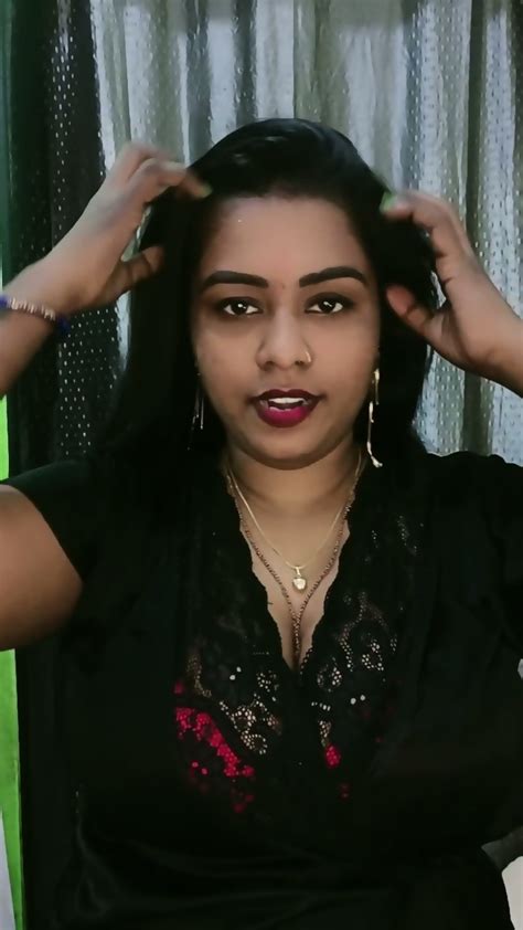 Shreevali Lesbian Couple Premium Live Stream